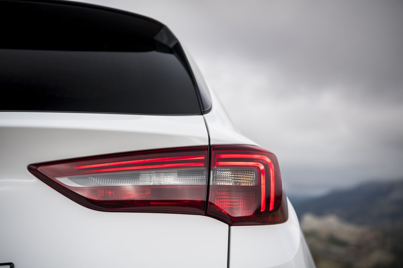 Vauxhall Grandland photo 3