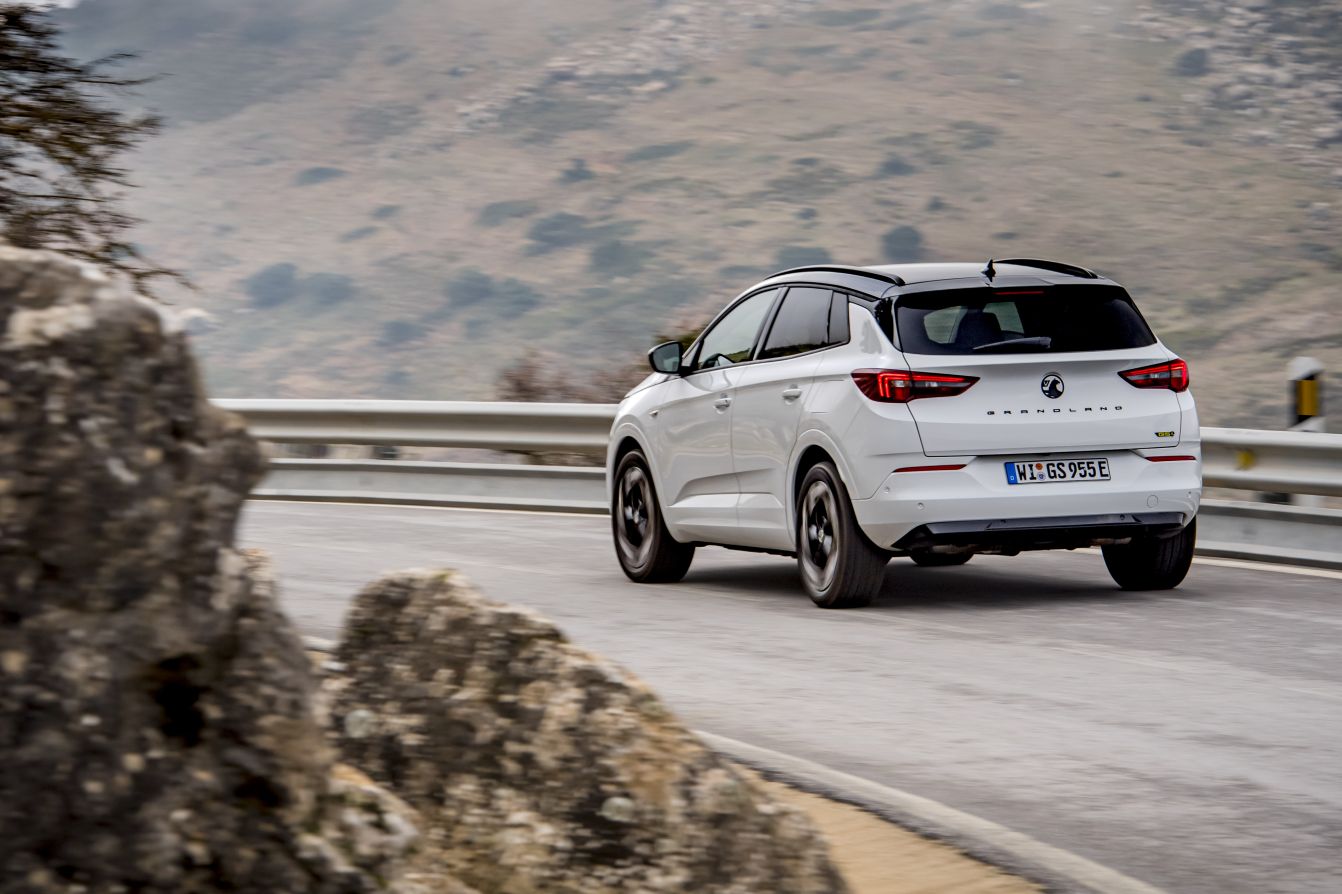 Vauxhall Grandland photo 22