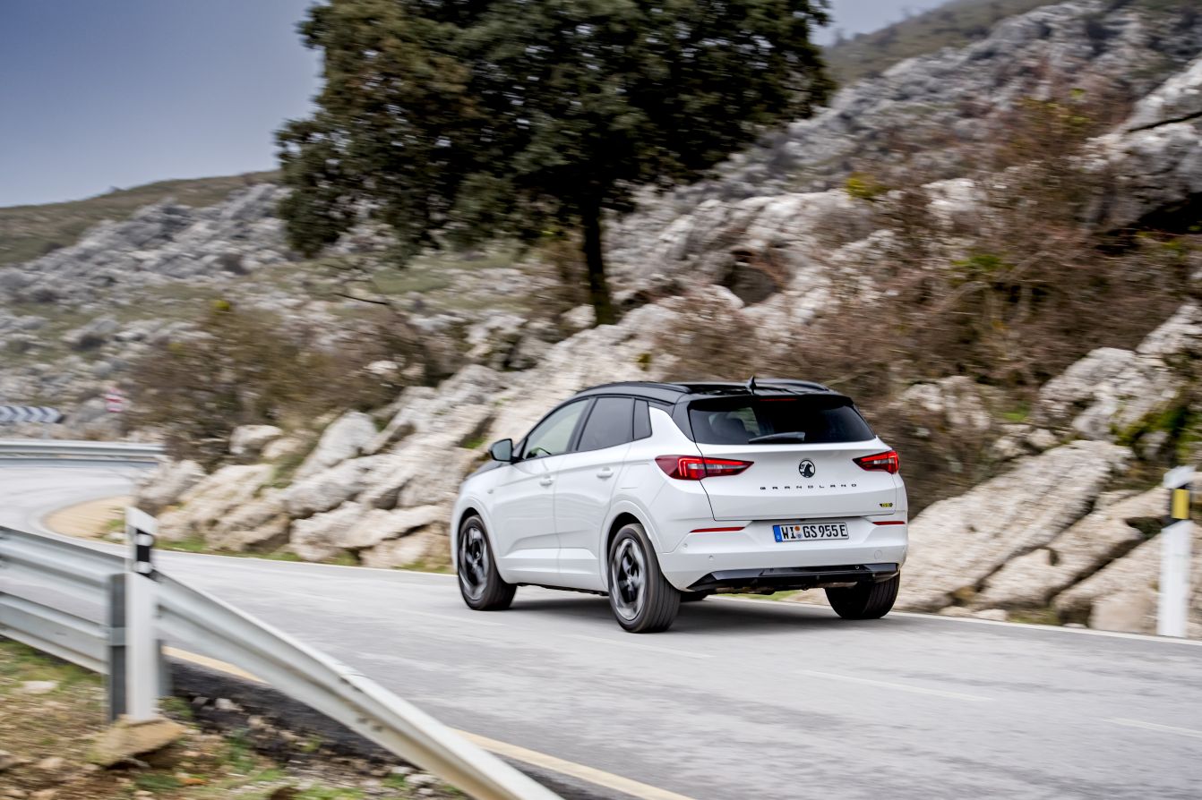 Vauxhall Grandland photo 23