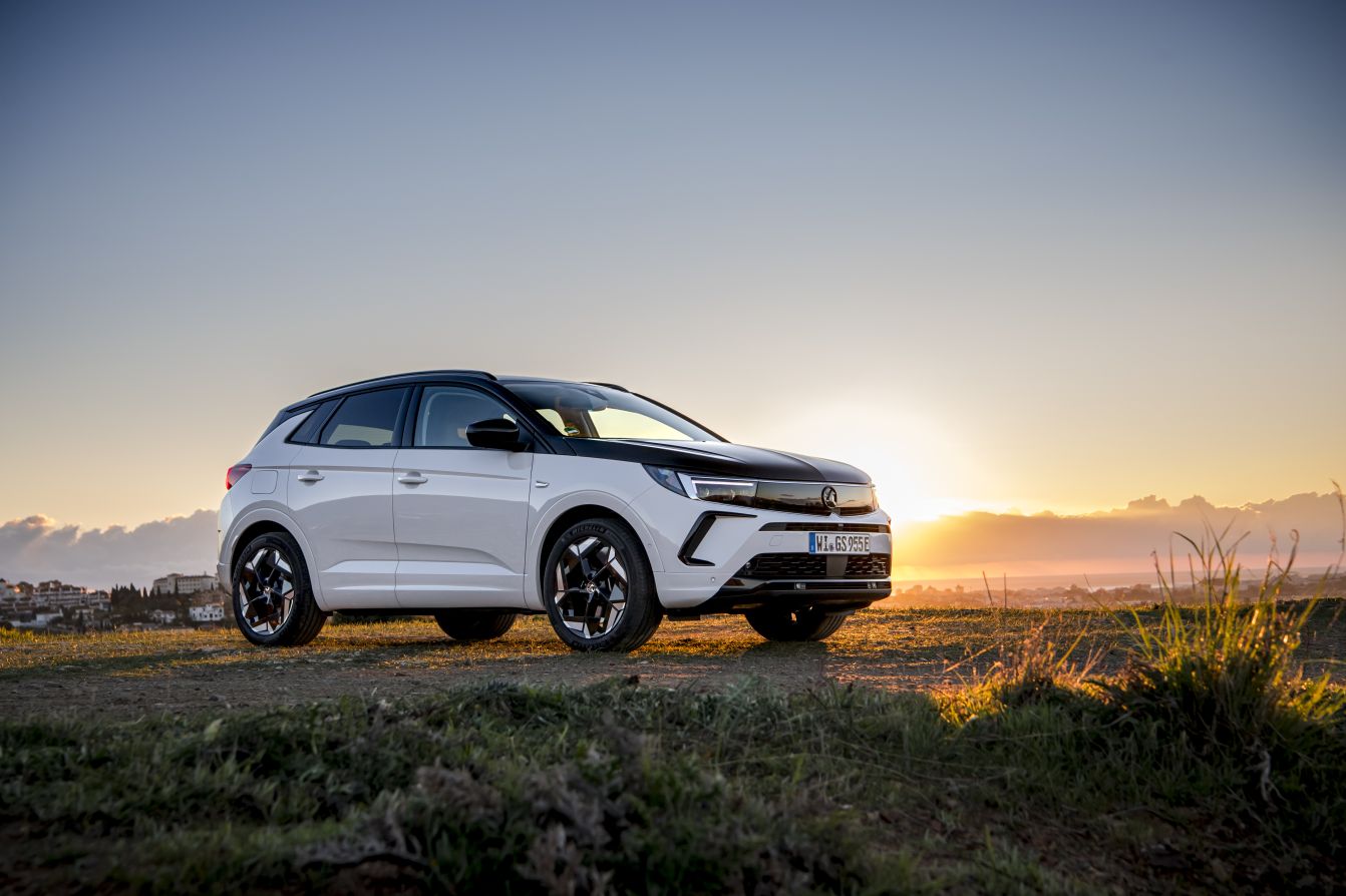 Vauxhall Grandland photo 25