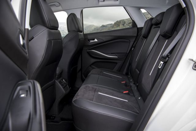 Vauxhall Grandland photo 42