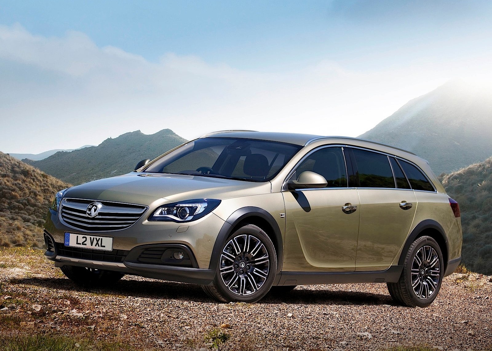Vauxhall Insignia Country Tourer photo 9