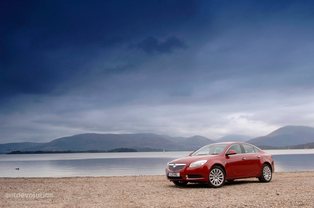Vauxhall Insignia Sedan photo 11