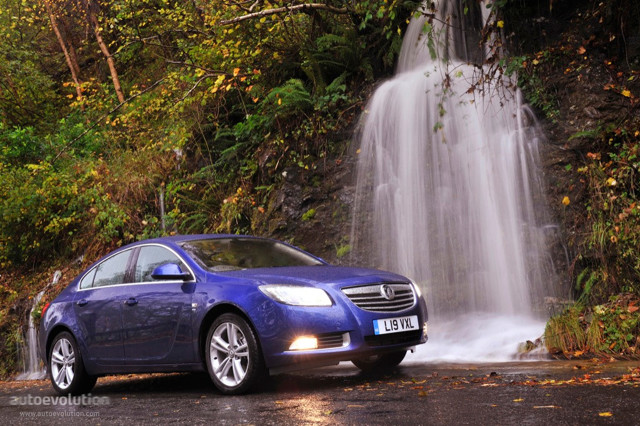 Vauxhall Insignia Sedan photo 20