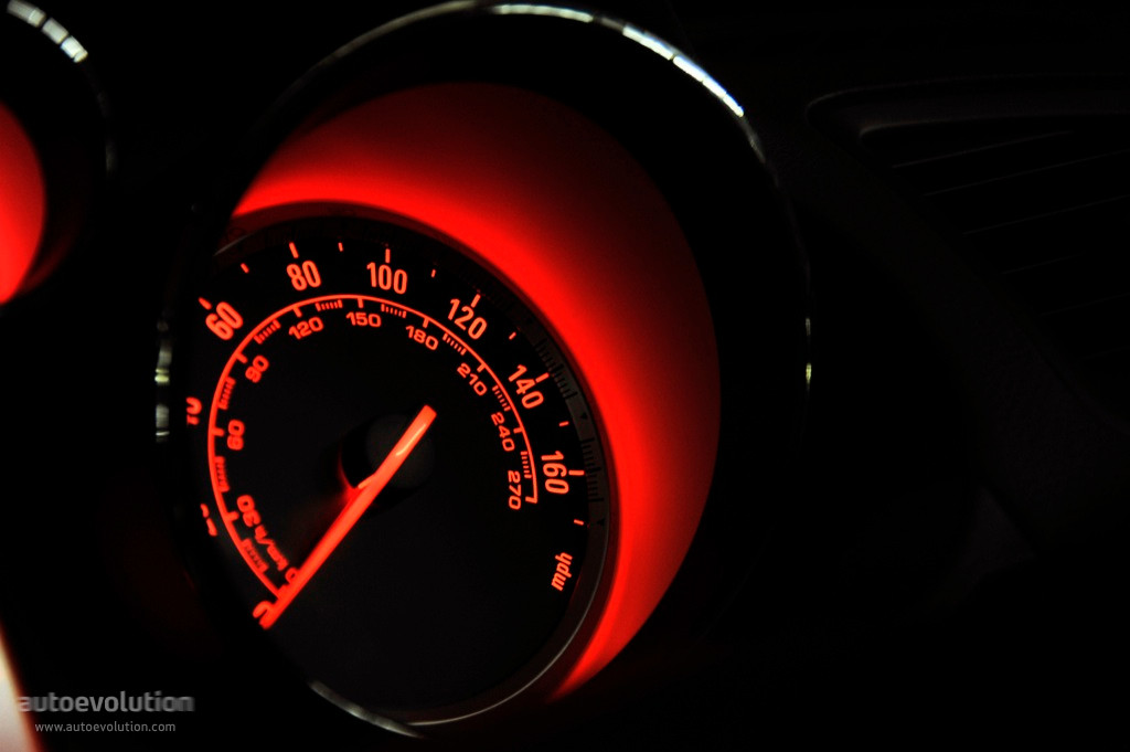 Vauxhall Insignia Sedan photo 32