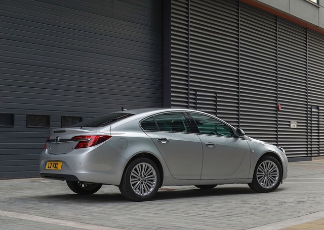 Vauxhall Insignia Sedan photo 11
