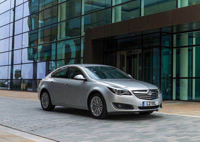 Vauxhall Insignia Sedan photo 1