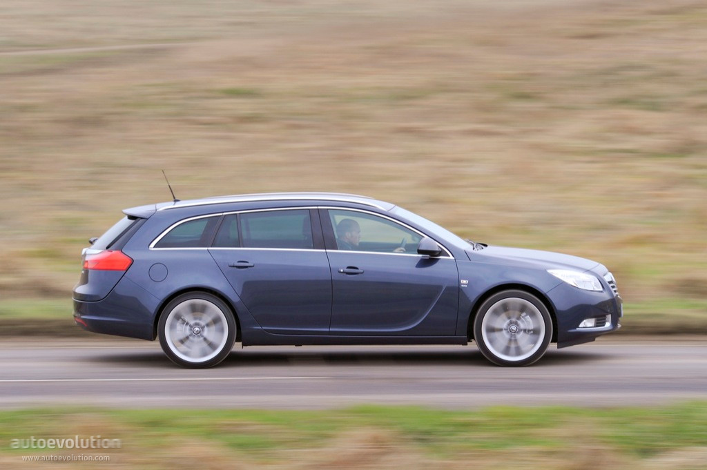 Vauxhall Insignia Sports Tourer photo 19