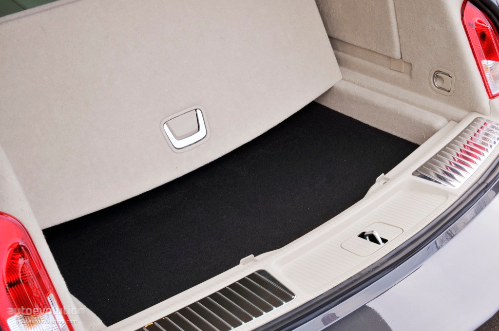 Vauxhall Insignia Sports Tourer photo 24