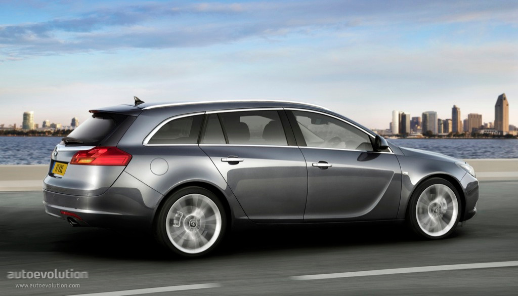 Vauxhall Insignia Sports Tourer photo 3