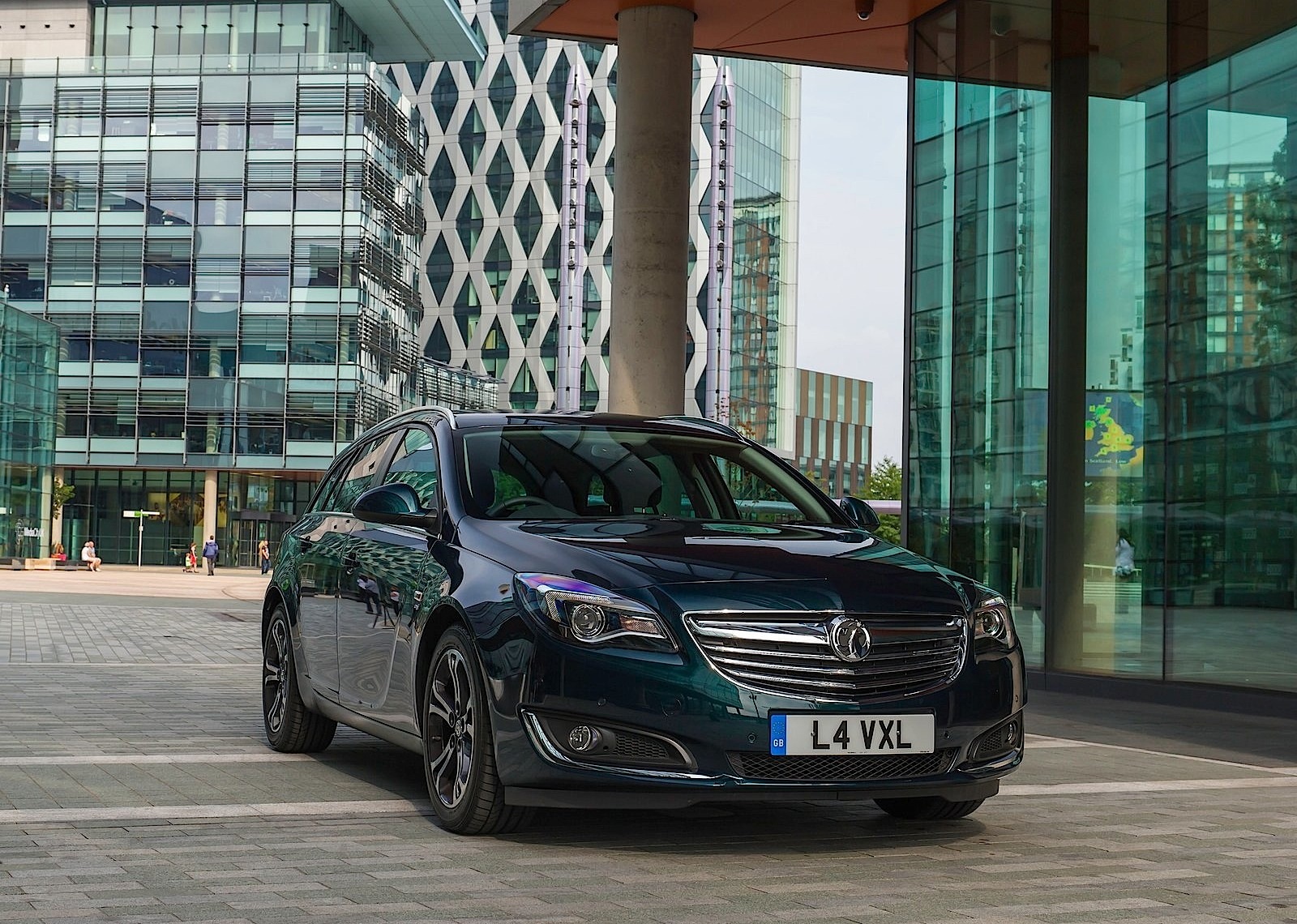 Vauxhall Insignia Sports Tourer photo 10