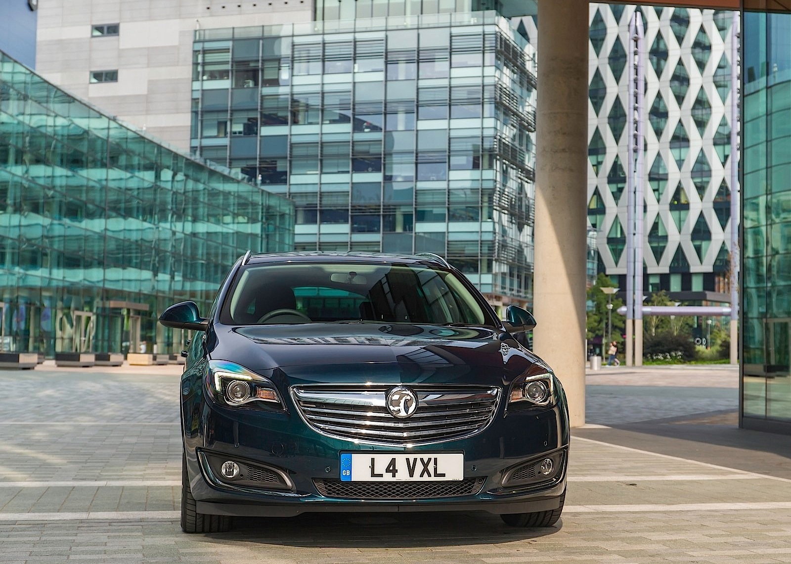 Vauxhall Insignia Sports Tourer photo 16