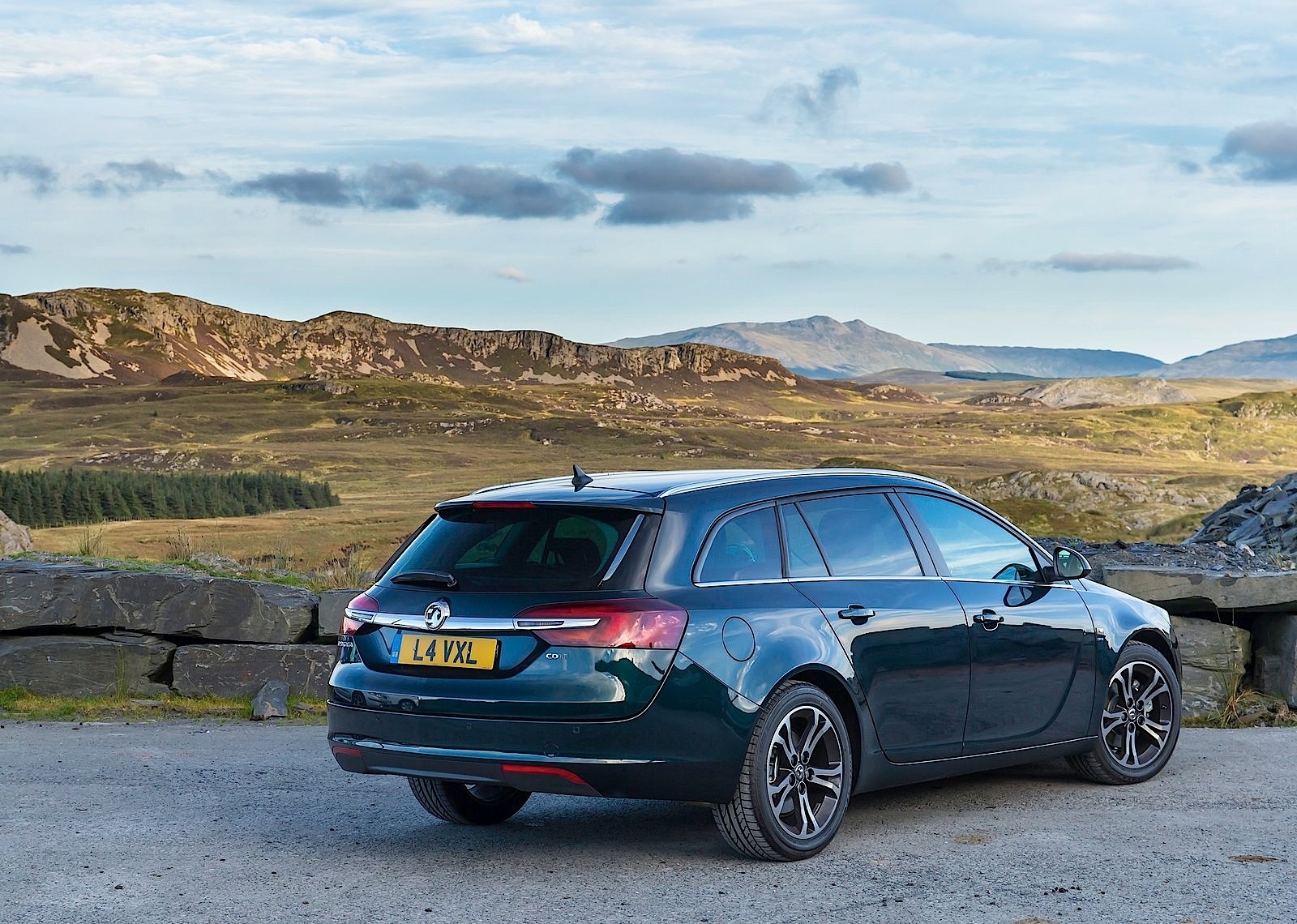 Vauxhall Insignia Sports Tourer photo 4