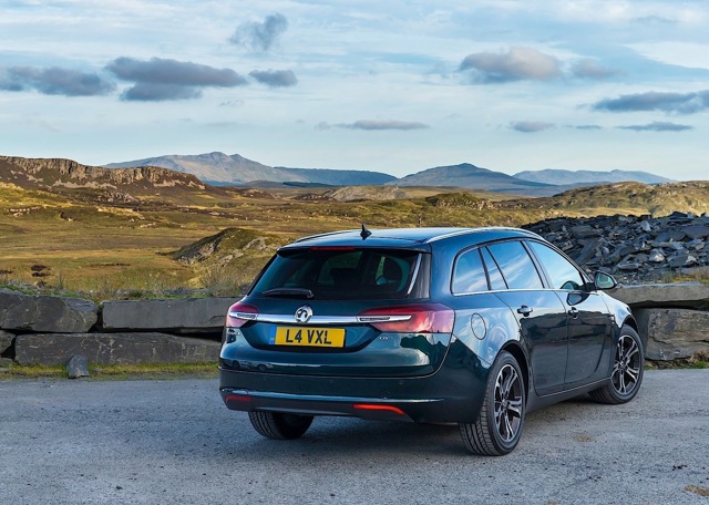Vauxhall Insignia Sports Tourer photo 5