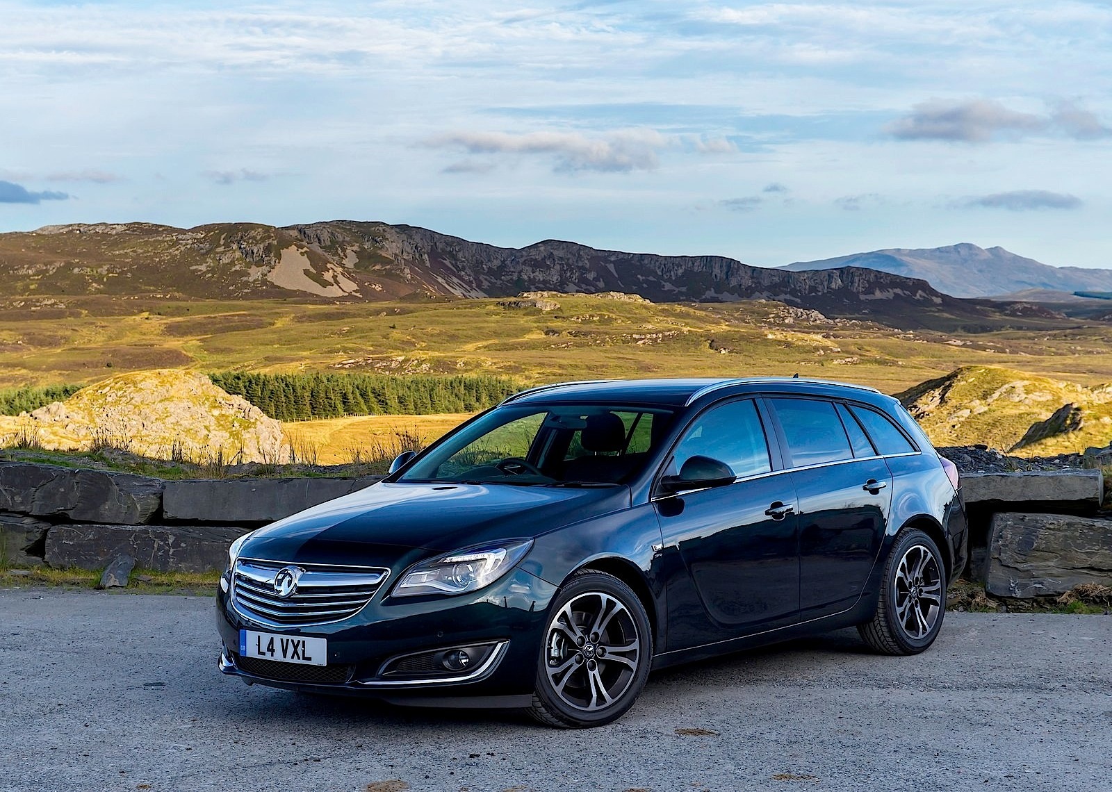 Vauxhall Insignia Sports Tourer photo 7