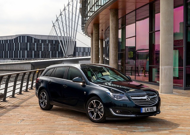 Vauxhall Insignia Sports Tourer photo 8
