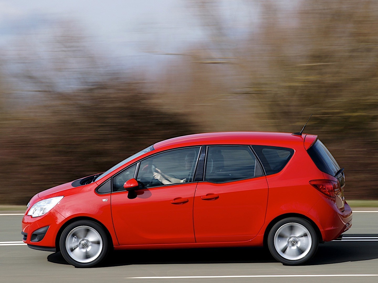 Vauxhall Meriva photo 2