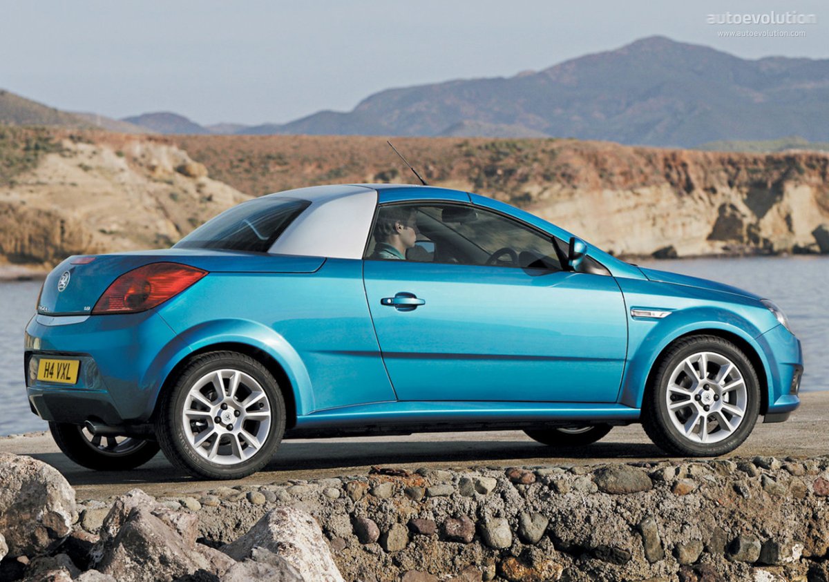 Vauxhall Tigra Twin Top photo 3
