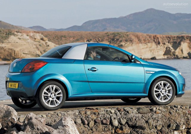 Vauxhall Tigra Twin Top photo 3