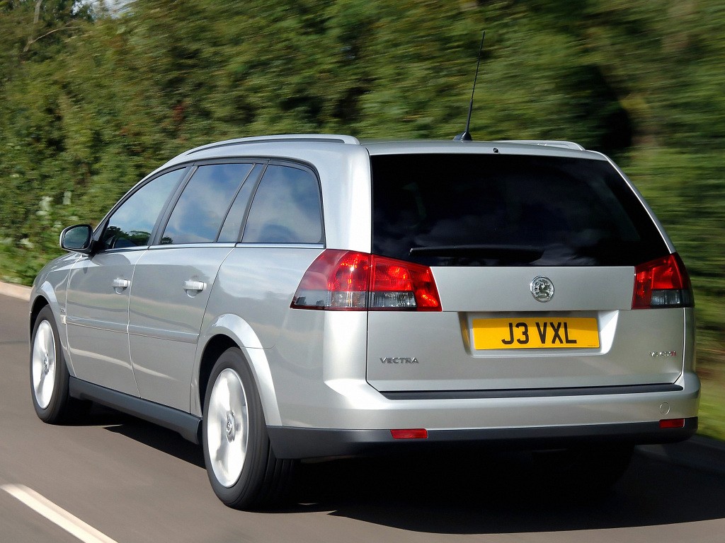 Vauxhall Vectra Estate photo 5