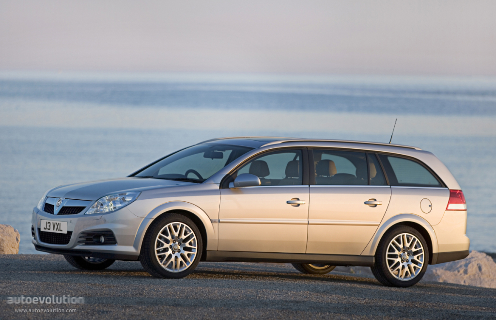 Vauxhall Vectra Estate photo 2