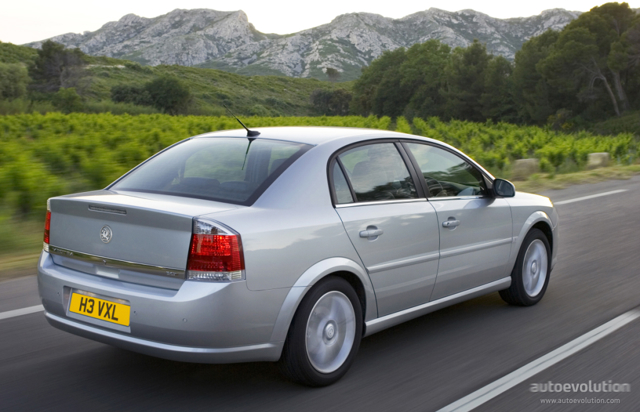 Vauxhall Vectra Saloon foto 2