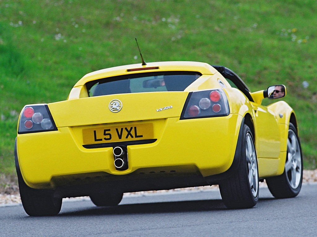 Vauxhall Vx 220 photo 12