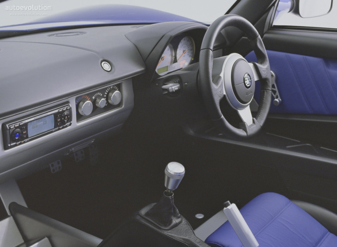 Vauxhall Vx 220 photo 19