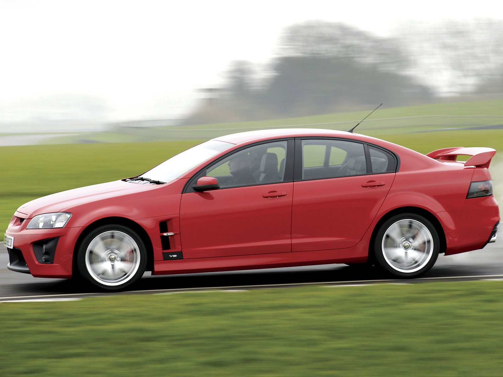 Vauxhall Vxr8 photo 17