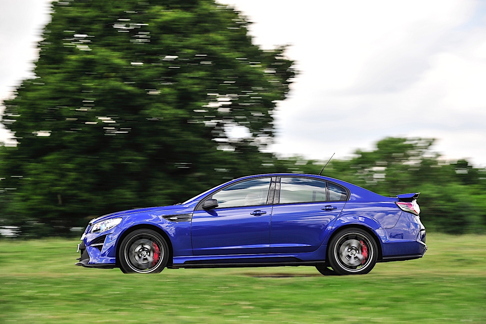 Vauxhall Vxr8 photo 3