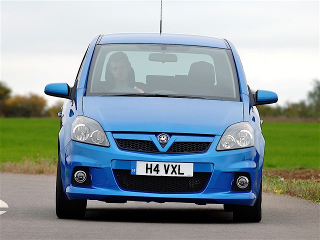 Vauxhall Zafira Vxr photo 11