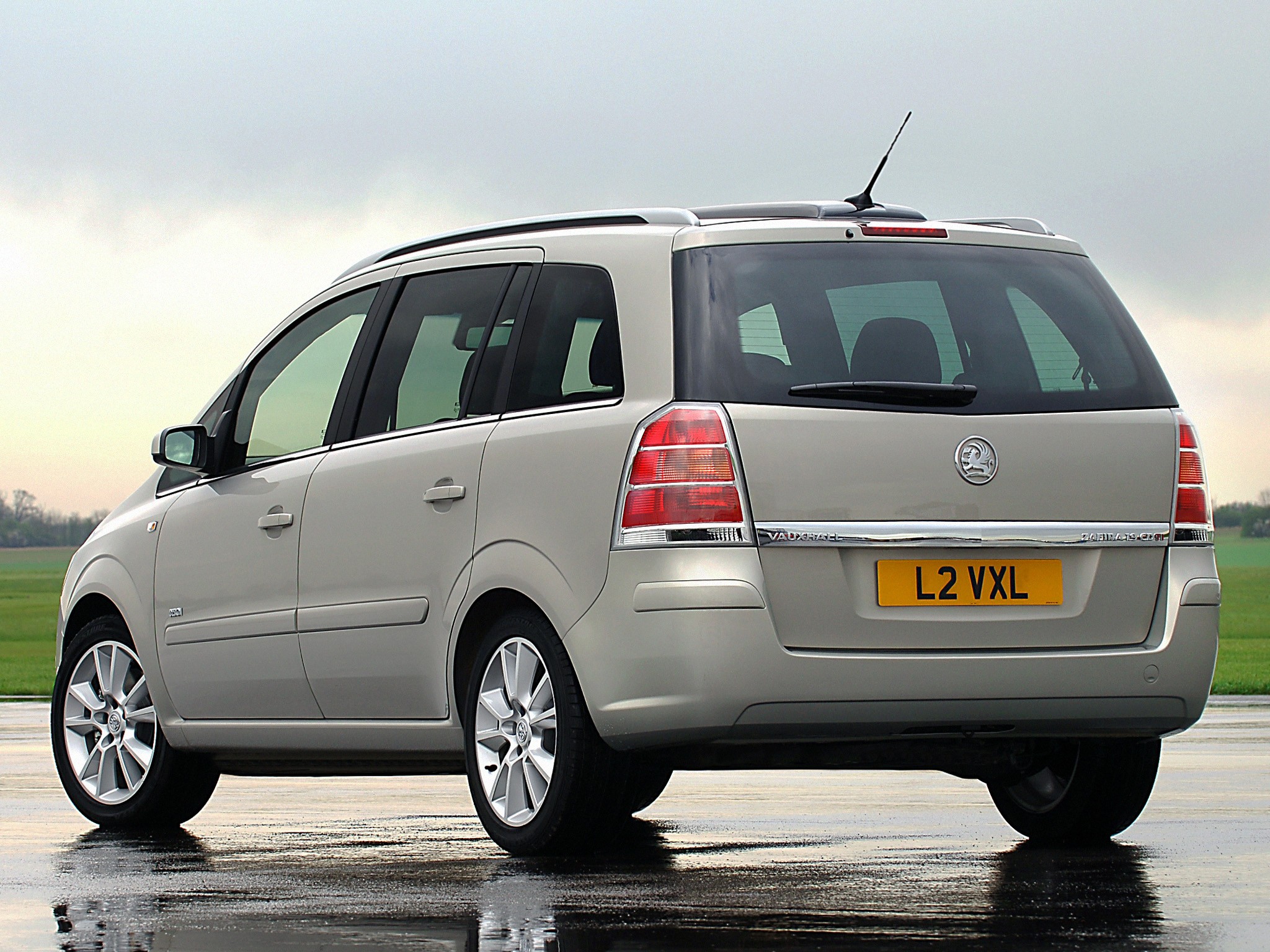 Vauxhall Zafira photo 16