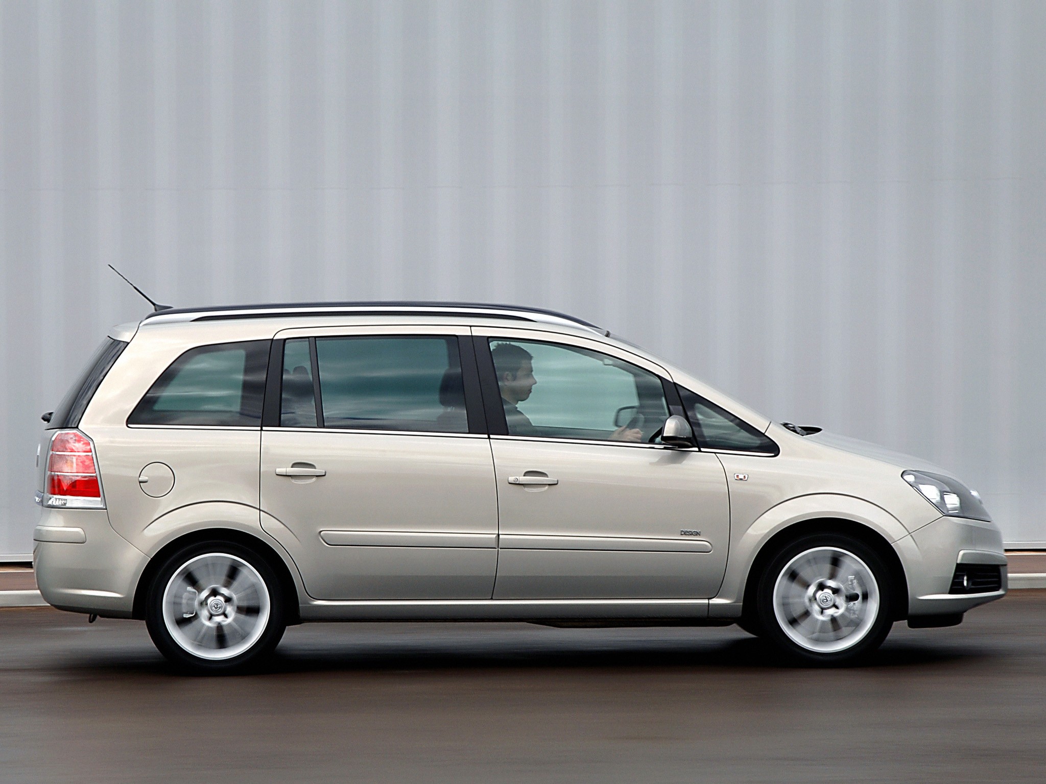 Vauxhall Zafira photo 21