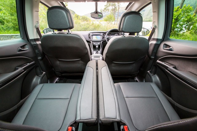 Vauxhall Zafira foto 24