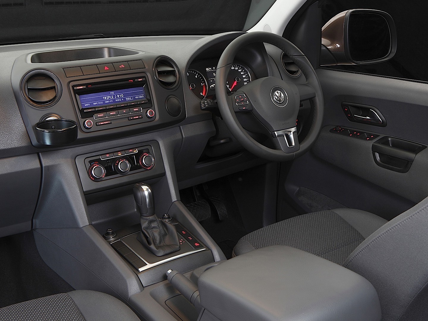 Volkswagen Amarok photo 69