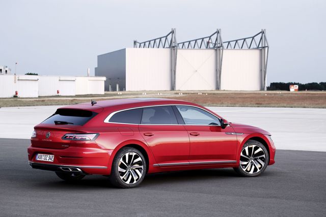 Volkswagen Arteon Shooting Brake photo 1