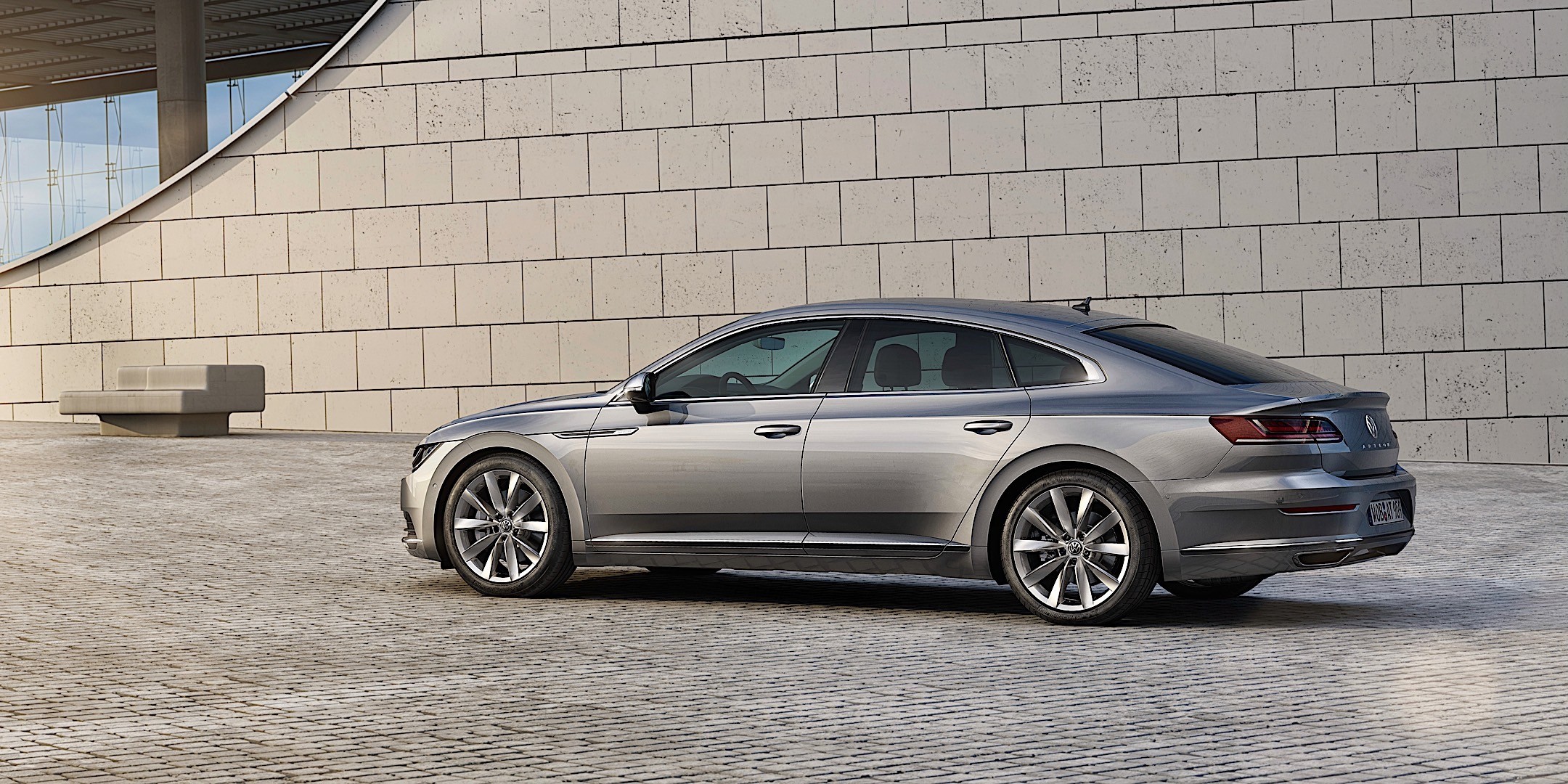 Volkswagen Arteon photo 9