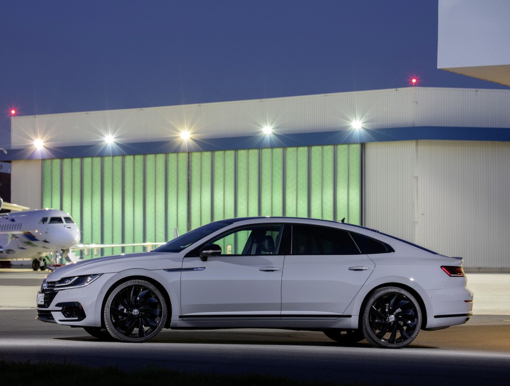 Volkswagen Arteon photo 54