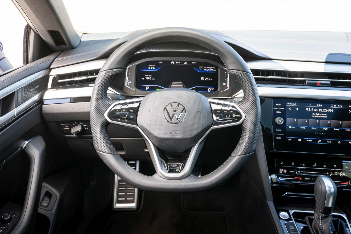 Volkswagen Arteon photo 66