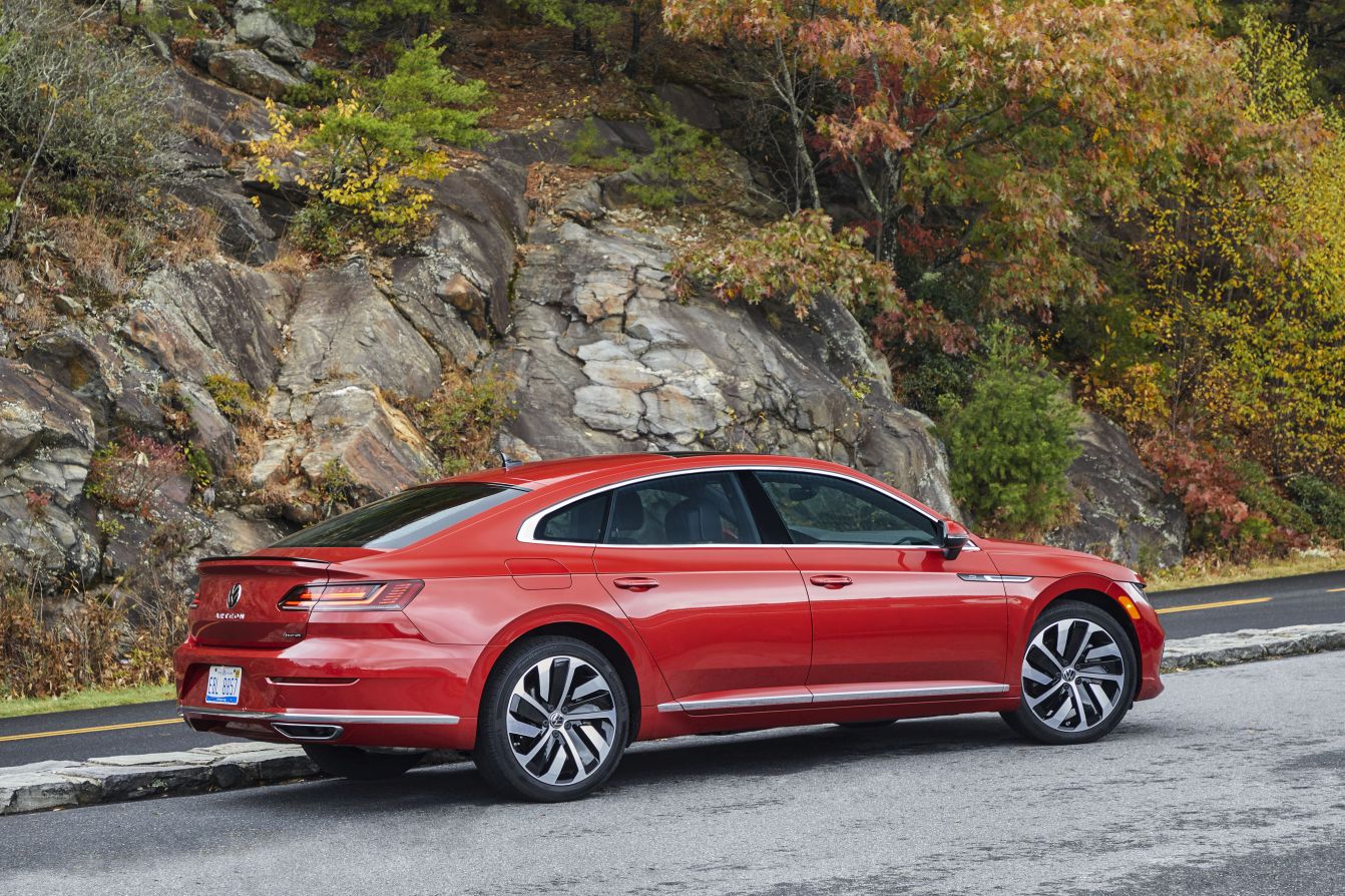 Volkswagen Arteon photo 8