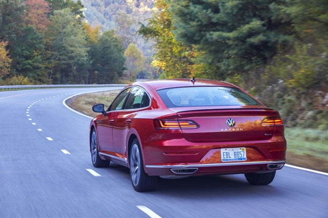 Volkswagen Arteon photo 17