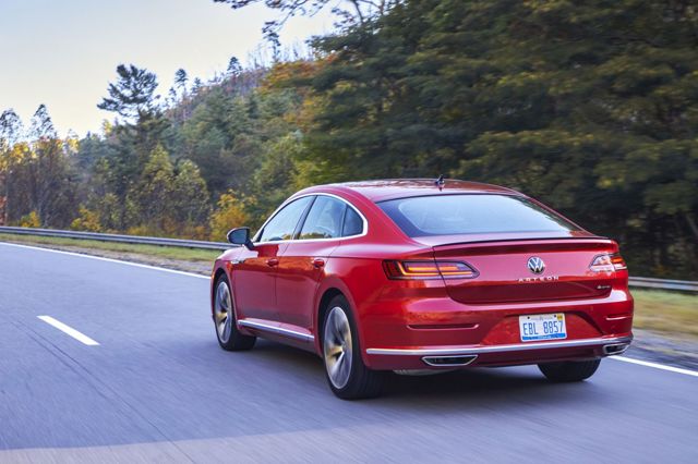 Volkswagen Arteon photo 18