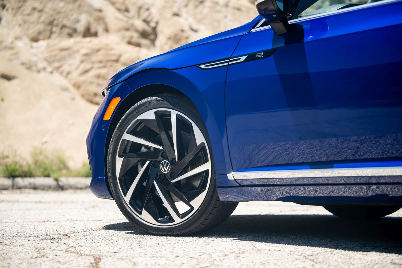 Volkswagen Arteon photo 26