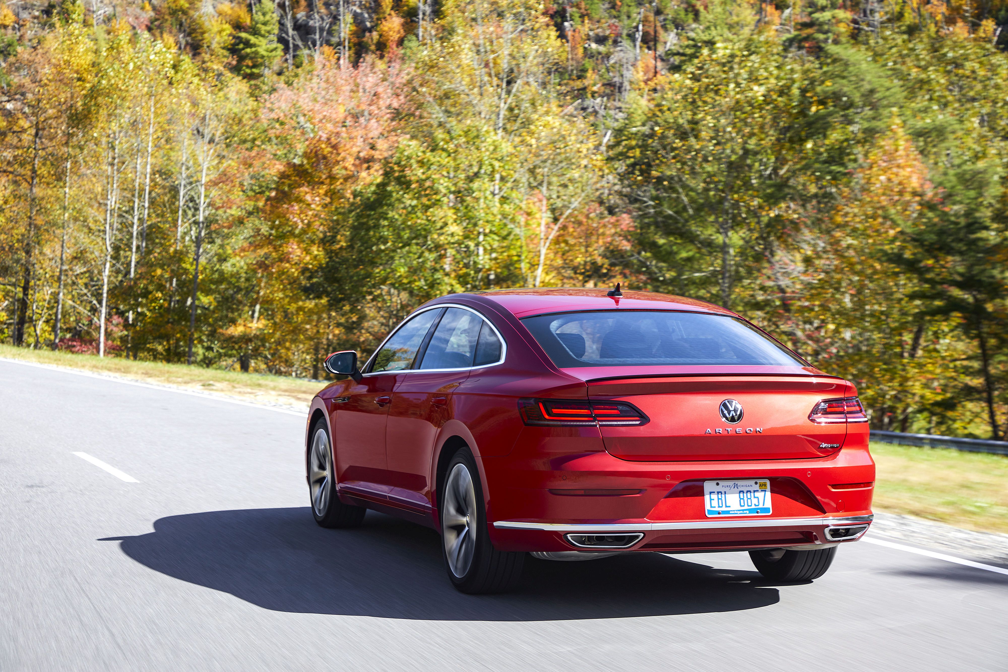 Volkswagen Arteon photo 3