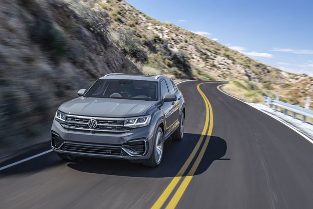 Volkswagen Atlas Cross Sport photo 8