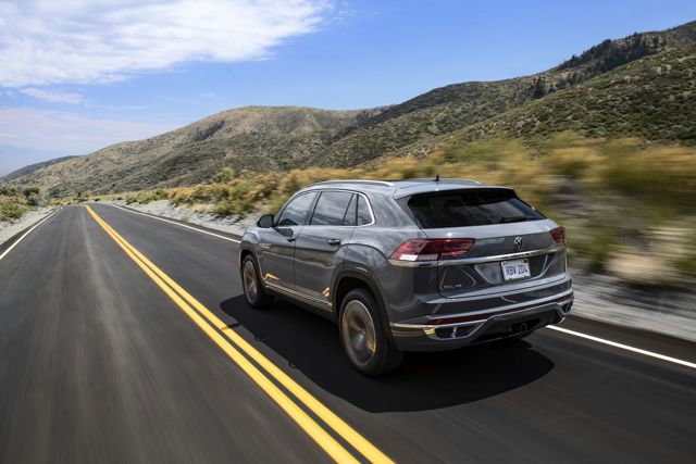 Volkswagen Atlas Cross Sport photo 11