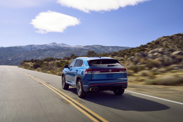 Volkswagen Atlas Cross Sport photo 8