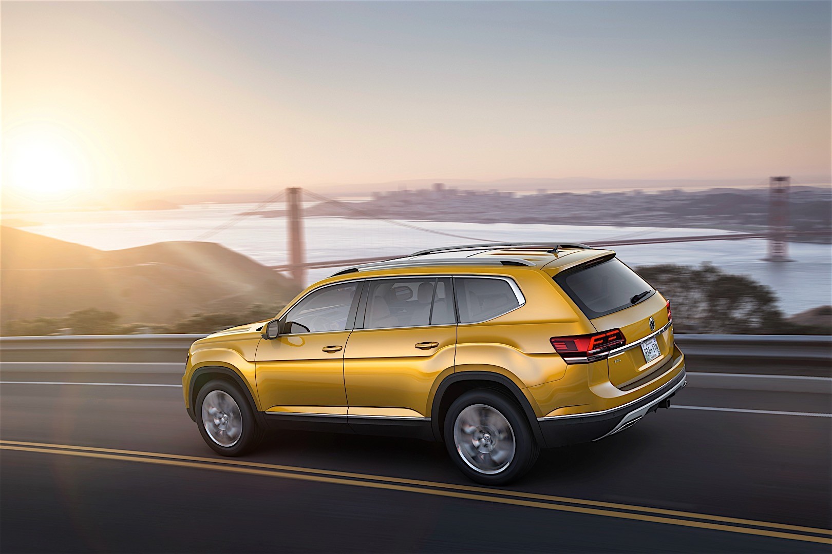 Volkswagen Atlas photo 3
