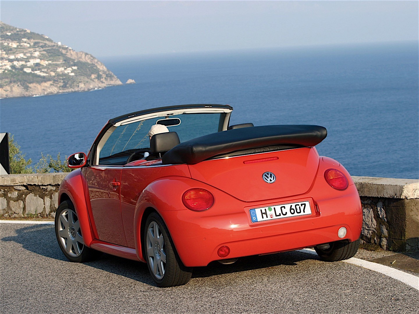 Volkswagen Beetle Cabrio photo 12