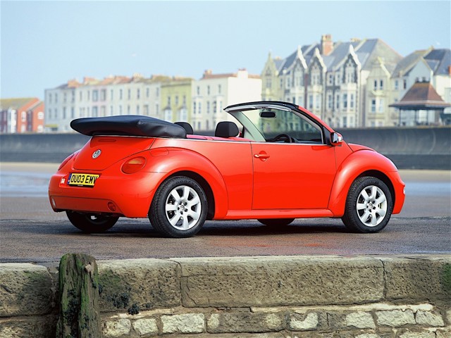 Volkswagen Beetle Cabrio photo 21